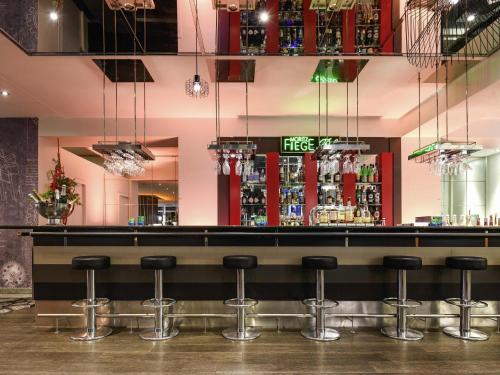 Lounge atau bar di Mercure Hotel Bochum City