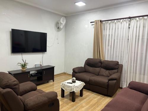 Ein Sitzbereich in der Unterkunft Casa linda y cómoda en SC