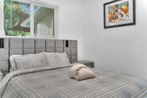 Costerra Miami 2BR Near Airport photo 13
