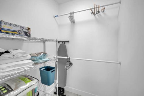 Costerra Miami 2BR Near Airport photo 14