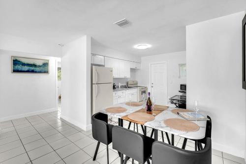 Costerra Miami 2BR Near Airport photo 11