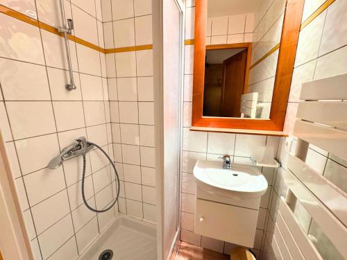 Koupelna v ubytování Résidence Marie Gros - CHALET | ST MARTIN DE BELLEVILLE MAE-4364