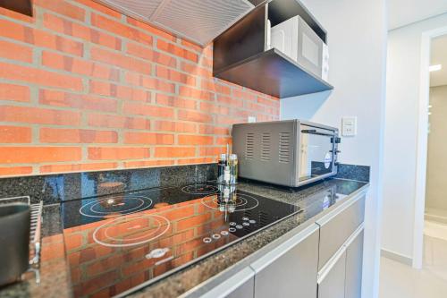 Imagen de la galería de Elegant 2-bedroom space with a pool, gym, and free parking, en Luque