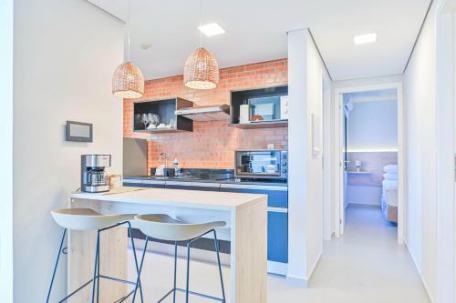 Imagen de la galería de Elegant 2-bedroom space with a pool, gym, and free parking, en Luque