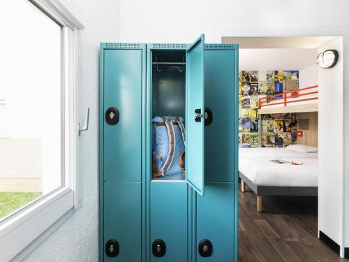 hotel F1 Vannesにあるベッド
