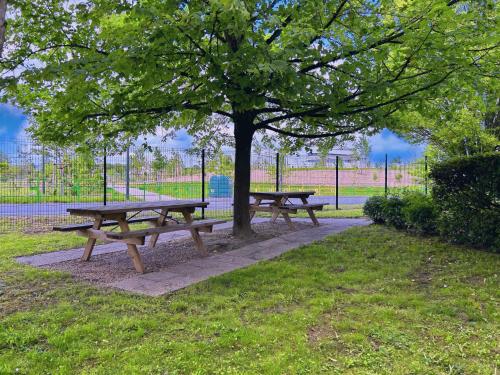 Taman di luar ibis Budget Beaune