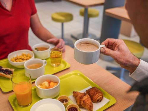 Nourriture dans l'hôtel ou à proximité