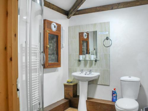 Ένα μπάνιο στο The Hayloft - Uk50027
