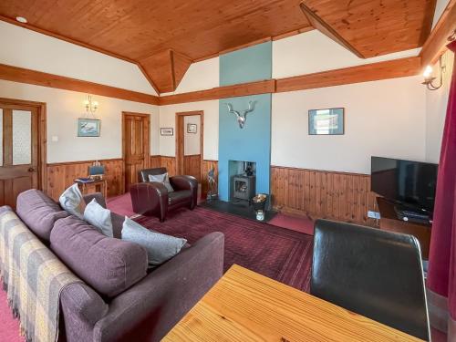 Un televizor și/sau centru de divertisment la Haven Cottage - Uk49651