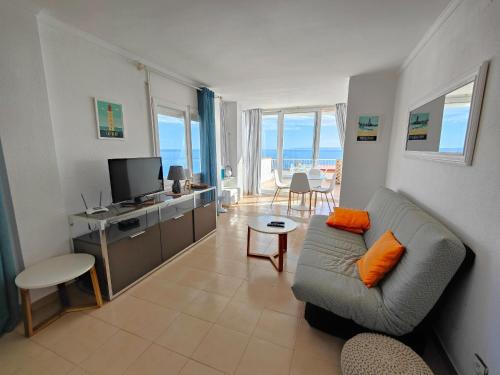 MEDITERRANEO A. Primera línea mar en Roses – terraza con vistas - ES-258-155