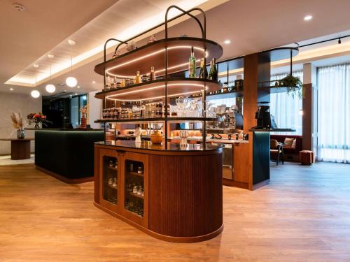 Jídlo v hotelu nebo okolí