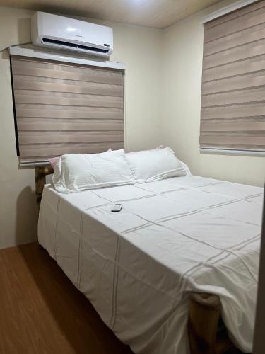 Кровать или кровати в номере Casa Blessed Guest House