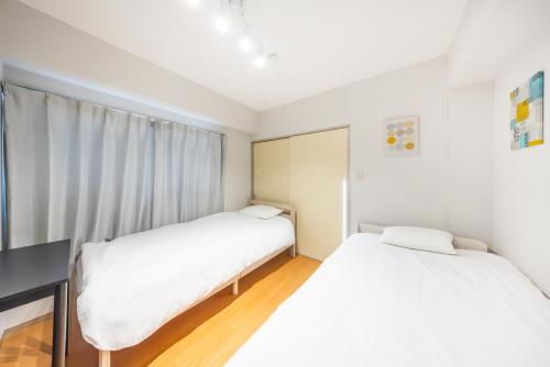 Ikebukuro 8 min walk, Kanamecho 6 min walk, 25sqm room, 3 guests, Direct access to Shinjuku, Shibuya, Tokyo, Ueno, 3 single beds