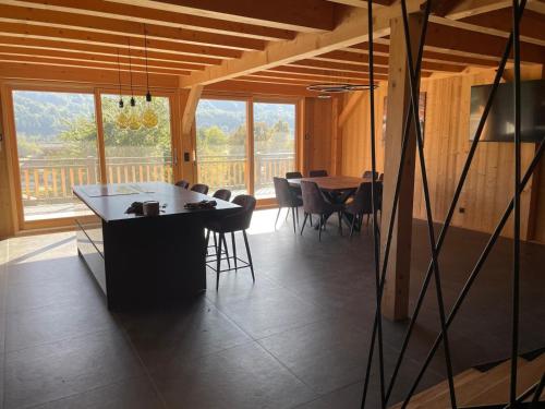 Nhà hàng/khu ăn uống khác tại Chalet Le M - Adults only - Standing - Samoëns Grand-Massif