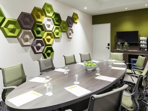 Area soggiorno di Novotel Amsterdam Schiphol Airport