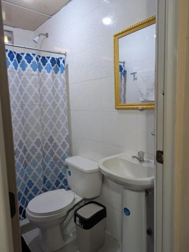Apartamento de Julyにあるバスルーム