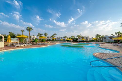 Bazén v ubytování Aurora Oriental Resort Sharm El Sheikh nebo v jeho okolí