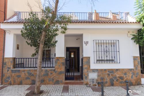 La Casa Bonita with large terras & plungepool
