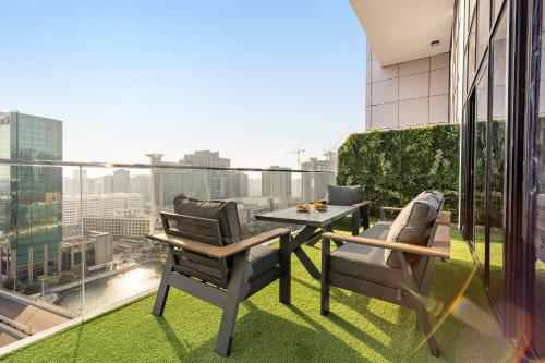 Desert Key - Luxury 3BR near The Galleria Mall
