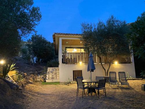 Villa 4 personnes - 2 chambres - Figari