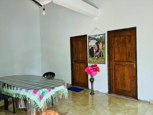 Φωτογραφία από το άλμπουμ του Amaya Nature Lodge σε Σιγκιρίγια
