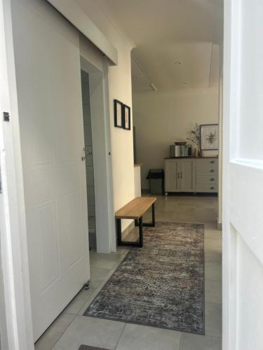 Køkken eller tekøkken på The Bungalow 2 min walk to The Point