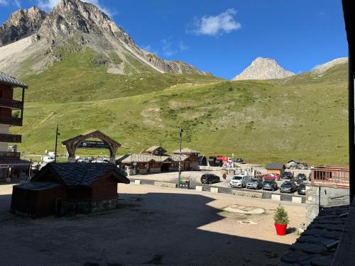 Rond point des pistes 21m2 free wifi fiber smart TV