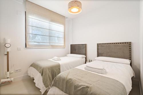 NEW BUILD 2BEDROOM with the small private garden
