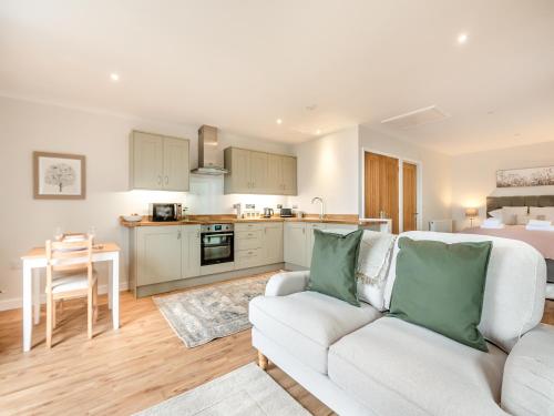 Η κουζίνα ή μικρή κουζίνα στο Valley View Cottage-Ukc5157