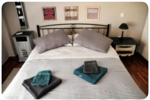 Kornilis apartment near the historical center