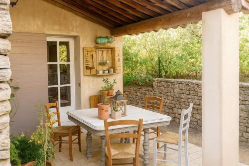 Le Cabanon Provençal Traditionnel Jardin Barbecue & Cheminée