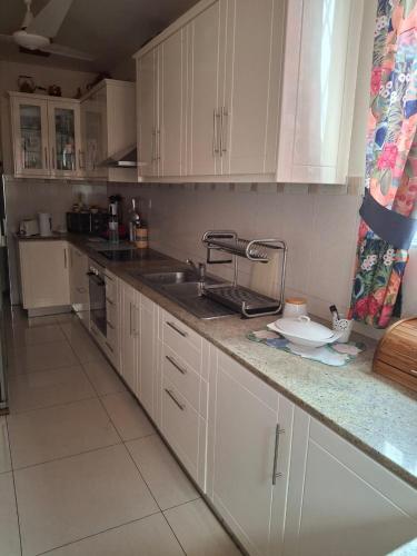 Dapur atau dapur kecil di Maria's place