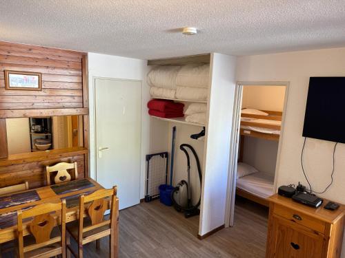 Rond point des pistes 21m2 free wifi fiber smart TV