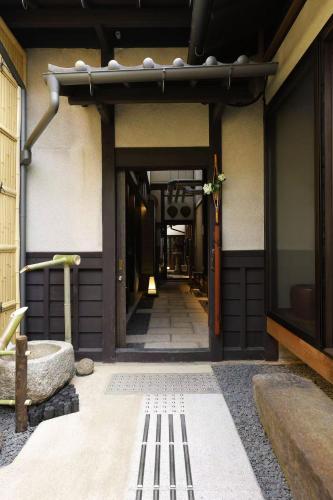 Basara Kinmokusei 金木犀Kyoto Machiya