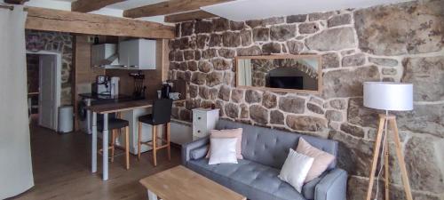 Ruang duduk di Appartement avec terrasse