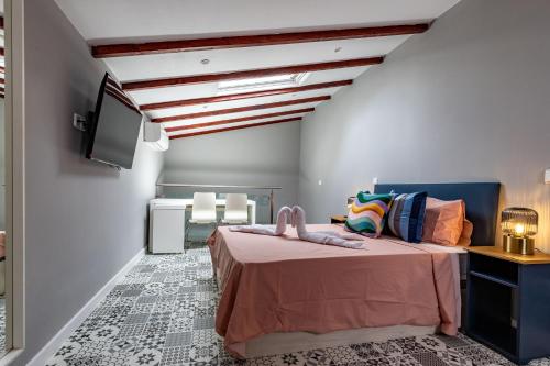 Townhouse near Plaza Castilla - Sahagún Apartment