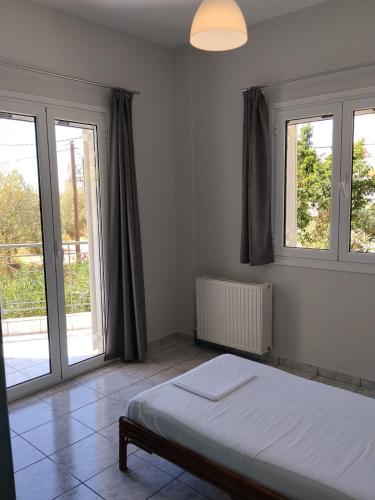 VDA Kalamata -3 Bedroom 2 WC-