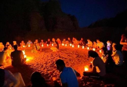 Clientes alojados en Wadi Rum Luxurious Camp View