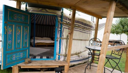 Balkón nebo terasa v ubytování Yurt in Devon