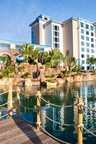 Universal's Loews Sapphire Falls Resort photo 33