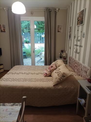 Llit o llits en una habitació de Le nid de mésanges