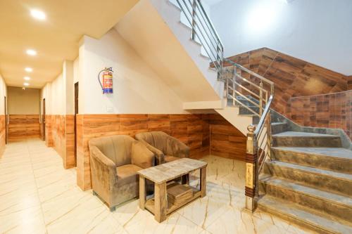 Χώρος καθιστικού στο Hotel O Shri Panchmukhi Residency Baran Road