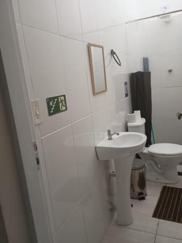 Bany a Sheymar Hostel Pindamonhangaba