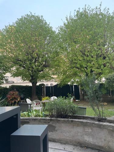 Zahrada ubytování Country house in Paris!