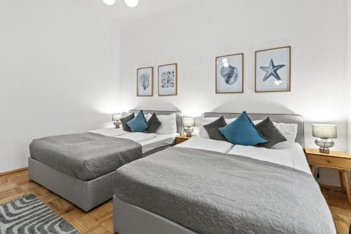 Near Innere Stadt 3min walk to U4 Friedensbrücke