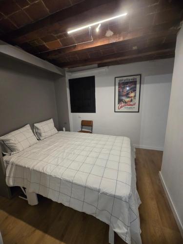 Industrial loft in Eixample near Sagrada familia