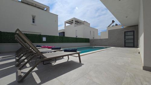 Luxury Villa Teo with heated swimming pool and panoramic view