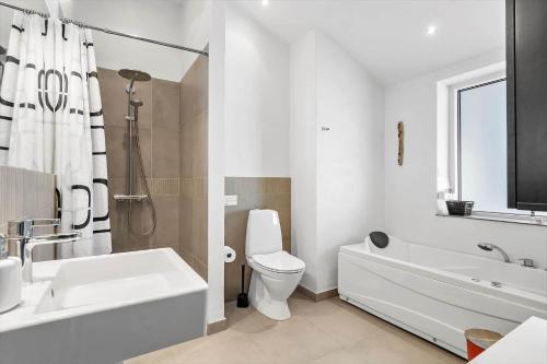 Ένα μπάνιο στο 2261-Ringkobing-Klitsvinget-36