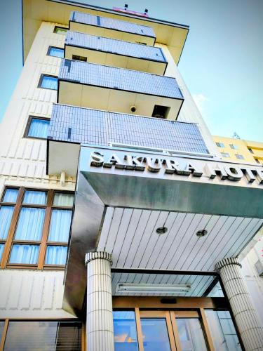 El edificio en el que está el hotel