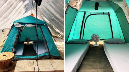 Yolo Hostelにある二段ベッド